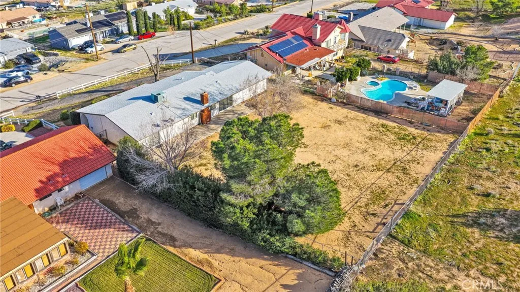 7946 Gaylop Avenue, Hesperia, California 92345 home-pic-25