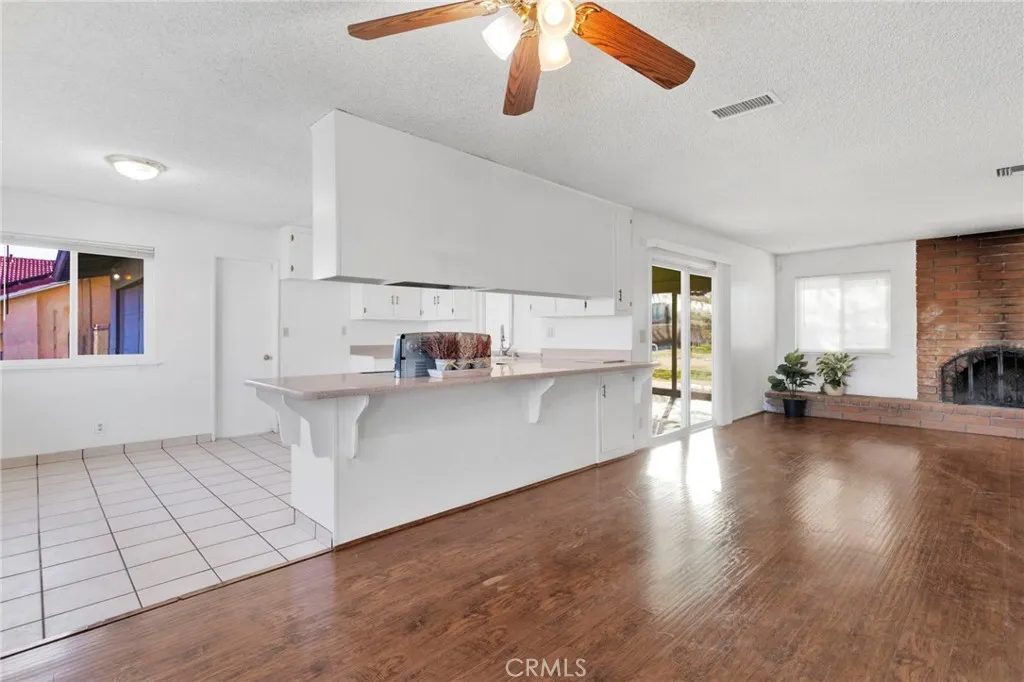 7946 Gaylop Avenue, Hesperia, California 92345 home-pic-7