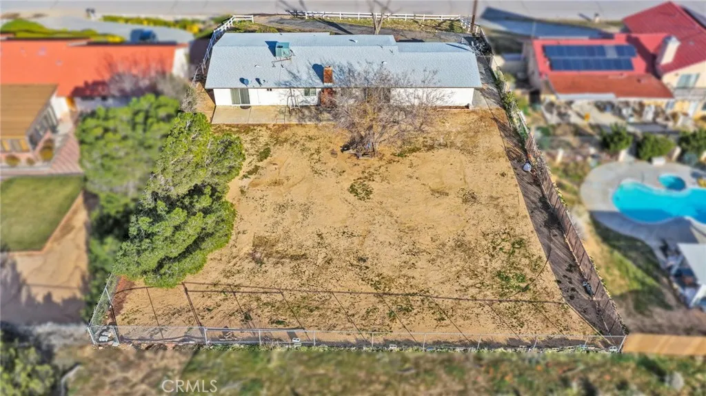7946 Gaylop Avenue, Hesperia, California 92345 home-pic-23