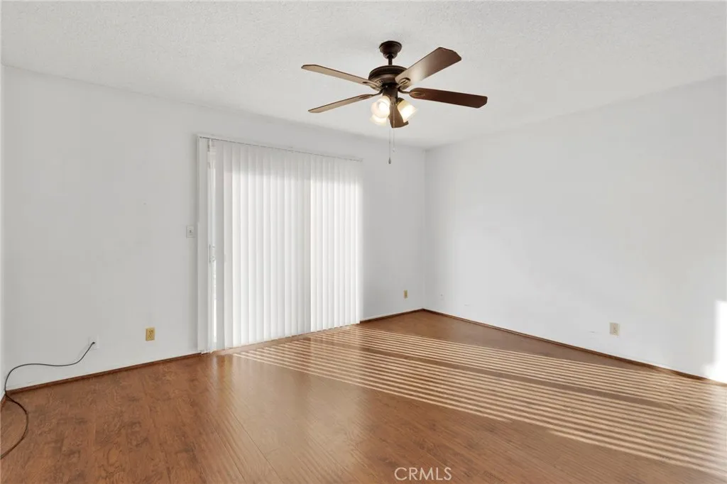 7946 Gaylop Avenue, Hesperia, California 92345 home-pic-14