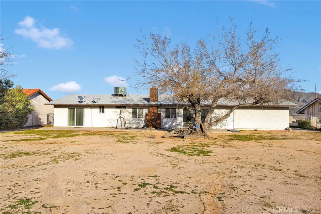 7946 Gaylop Avenue, Hesperia, California 92345 home-pic-19