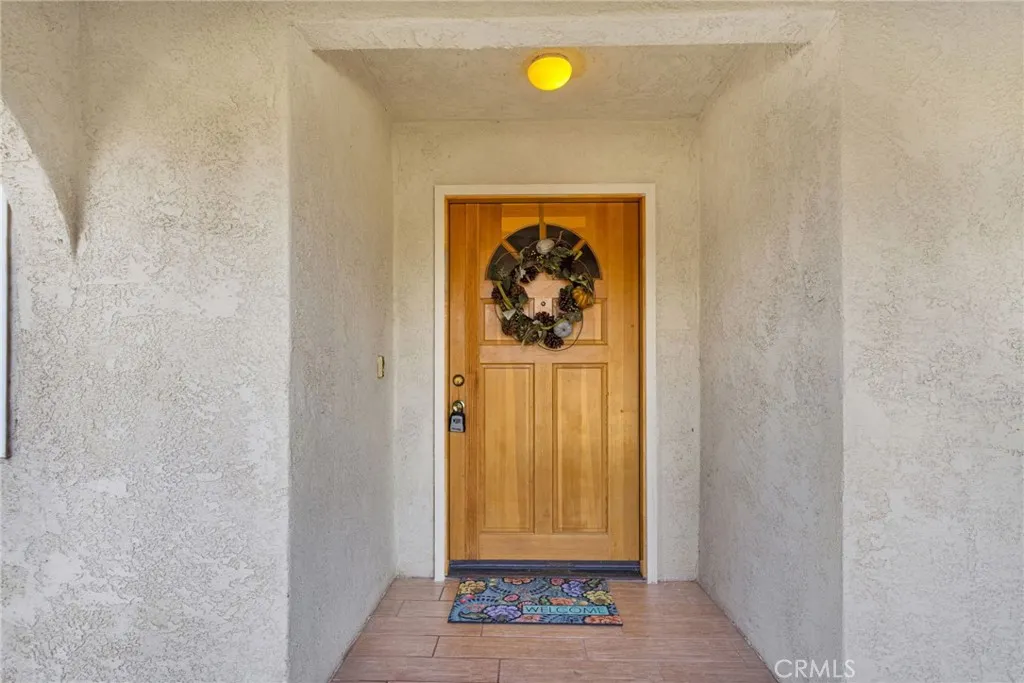 7946 Gaylop Avenue, Hesperia, California 92345 home-pic-3