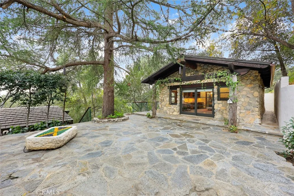5310 Linda Vista, La Canada Flintridge, California 91011 home-pic-52