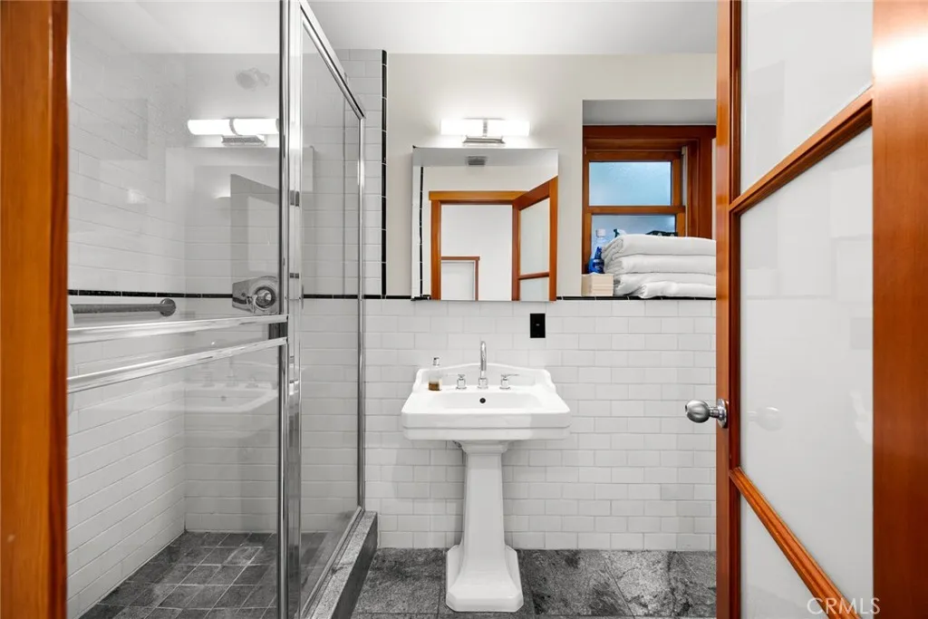 5310 Linda Vista, La Canada Flintridge, California 91011 home-pic-64