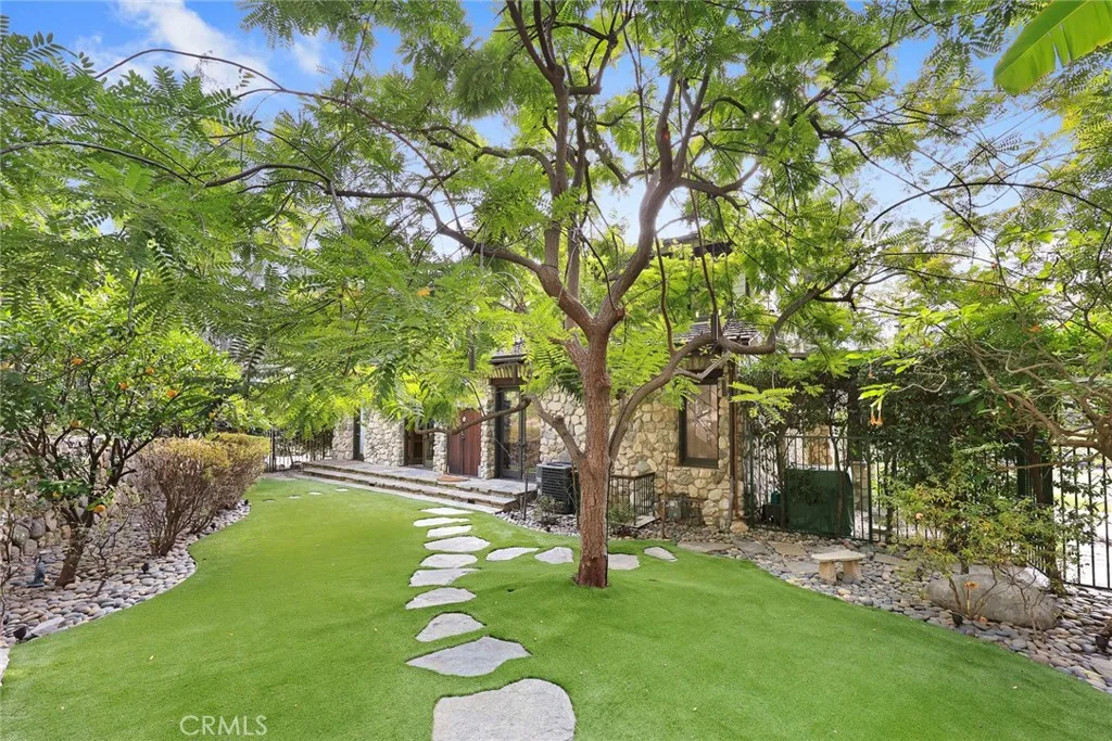 5310 Linda Vista, La Canada Flintridge, California 91011 home-pic-67