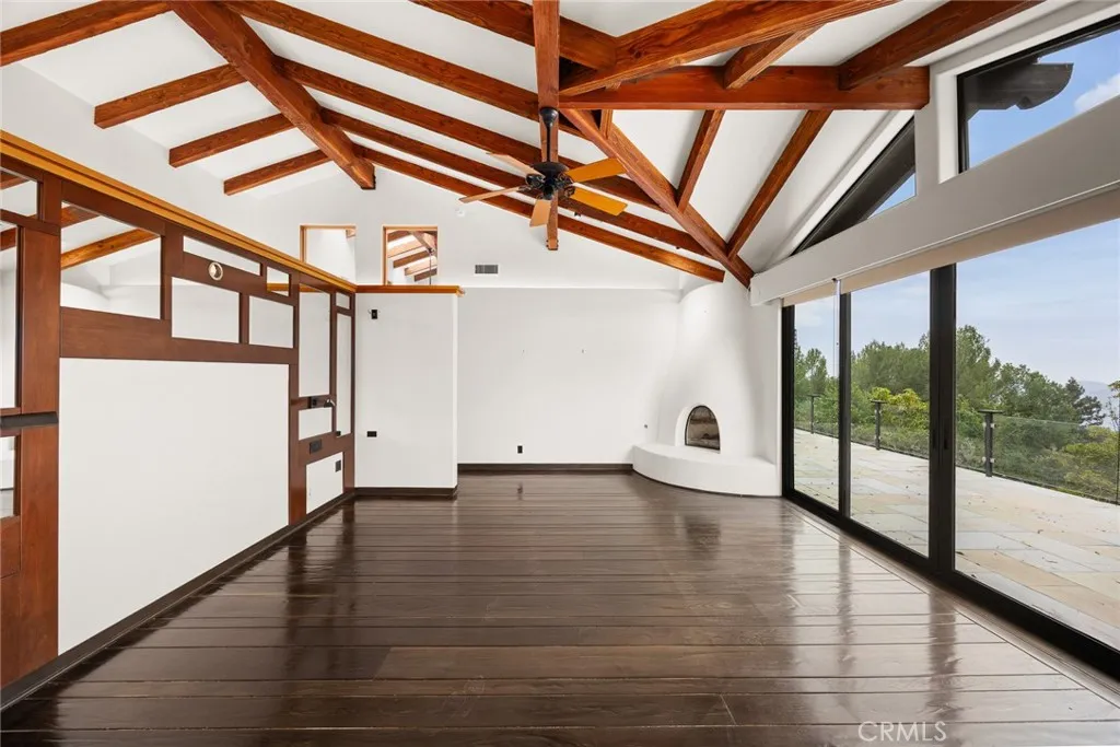 5310 Linda Vista, La Canada Flintridge, California 91011 home-pic-34