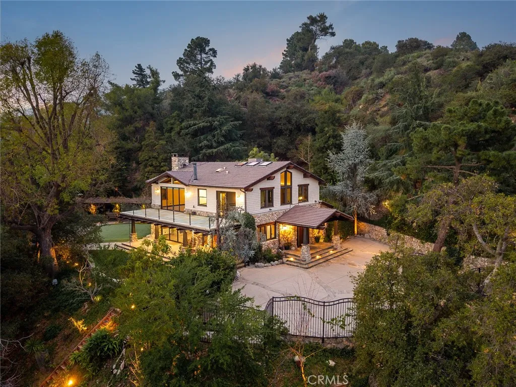 5310 Linda Vista, La Canada Flintridge, California 91011 home-pic-2