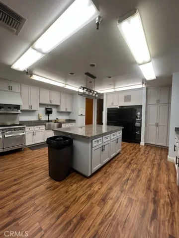 1295 S Cawston 429, Hemet, California 92545