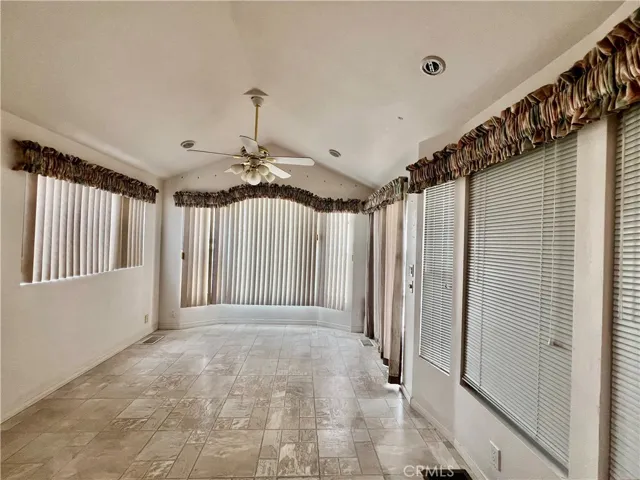 1295 S Cawston 429, Hemet, California 92545