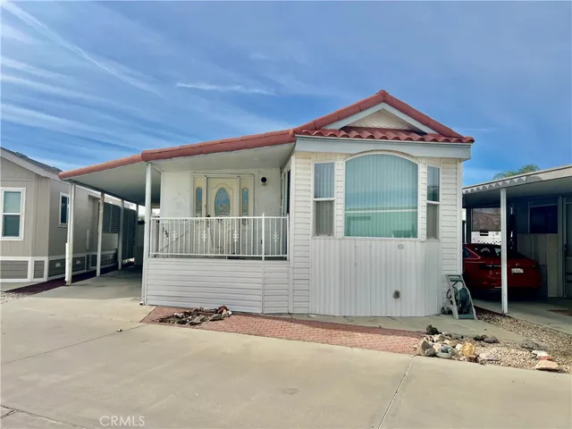 1295 S Cawston 429, Hemet, California 92545