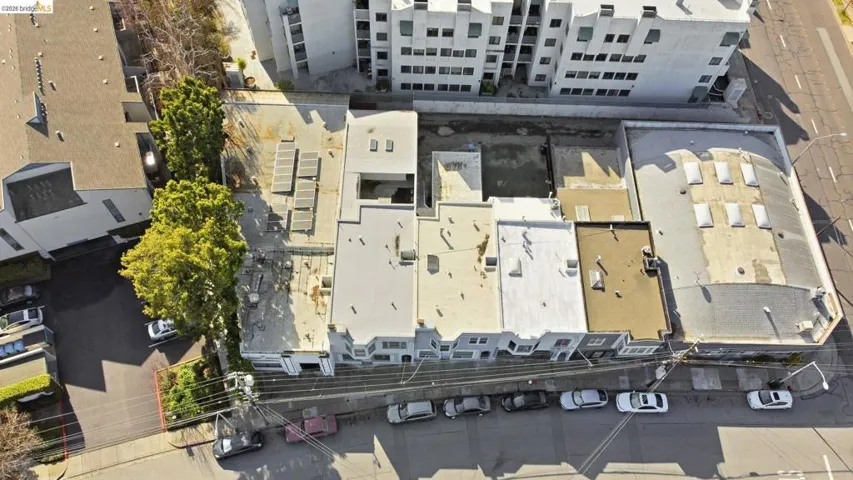 Aerial view of apartment complex / building