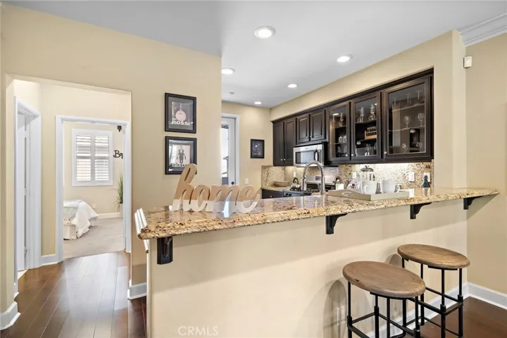 plus a breakfast bar open to the elegant living room