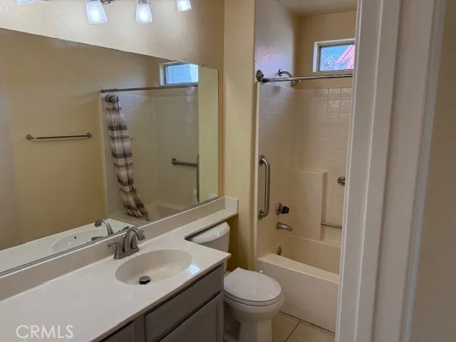 39451 Beacon, Palmdale, California 93551 home-pic-15
