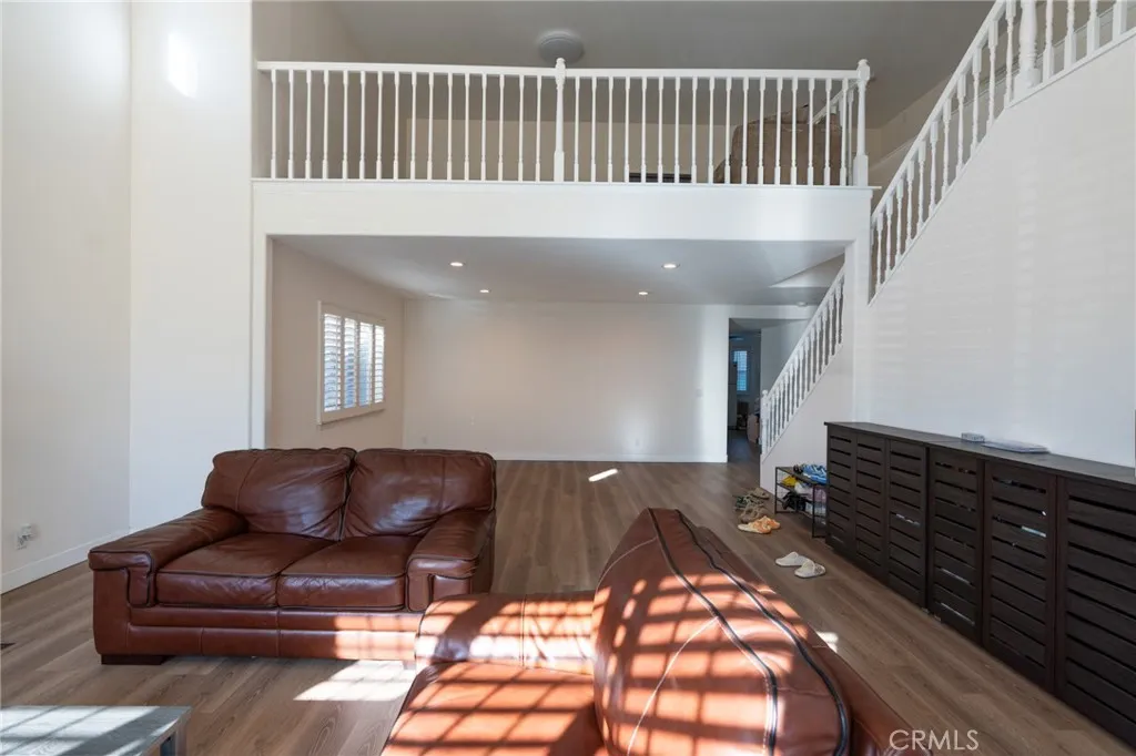 7727 Melrose, Rosemead, California 91770 home-pic-3