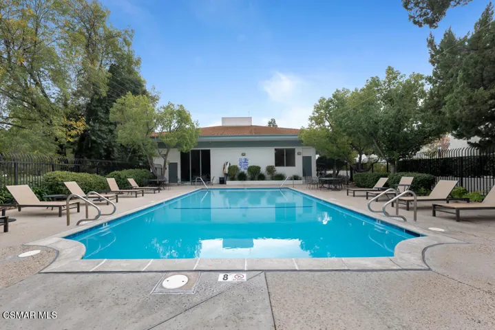 4642 Park Granada- HsHProd-7