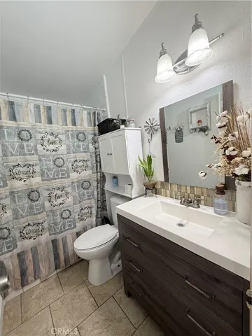 80 E Dawes Street 115, Perris, California 92571