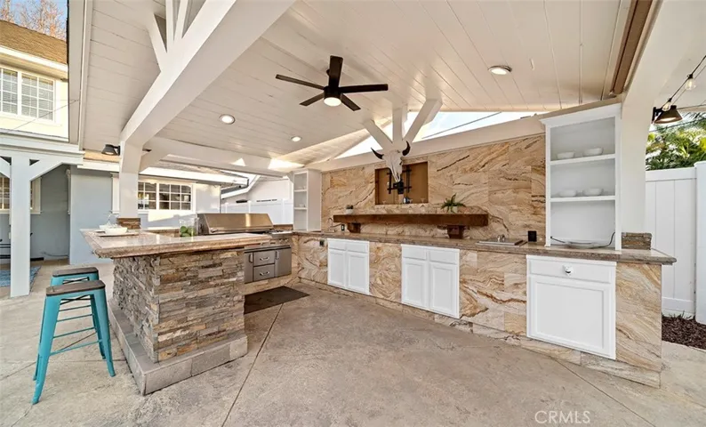 2039 S Eileen Drive, Anaheim, California 92802