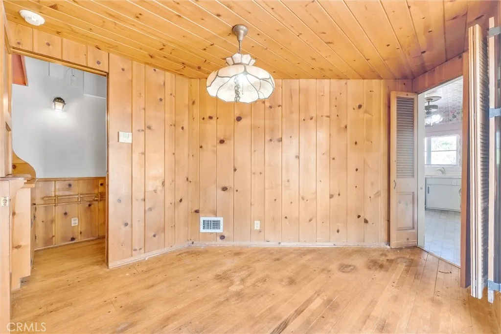 3570 Lombardy Road, Pasadena, California 91107 home-pic-16