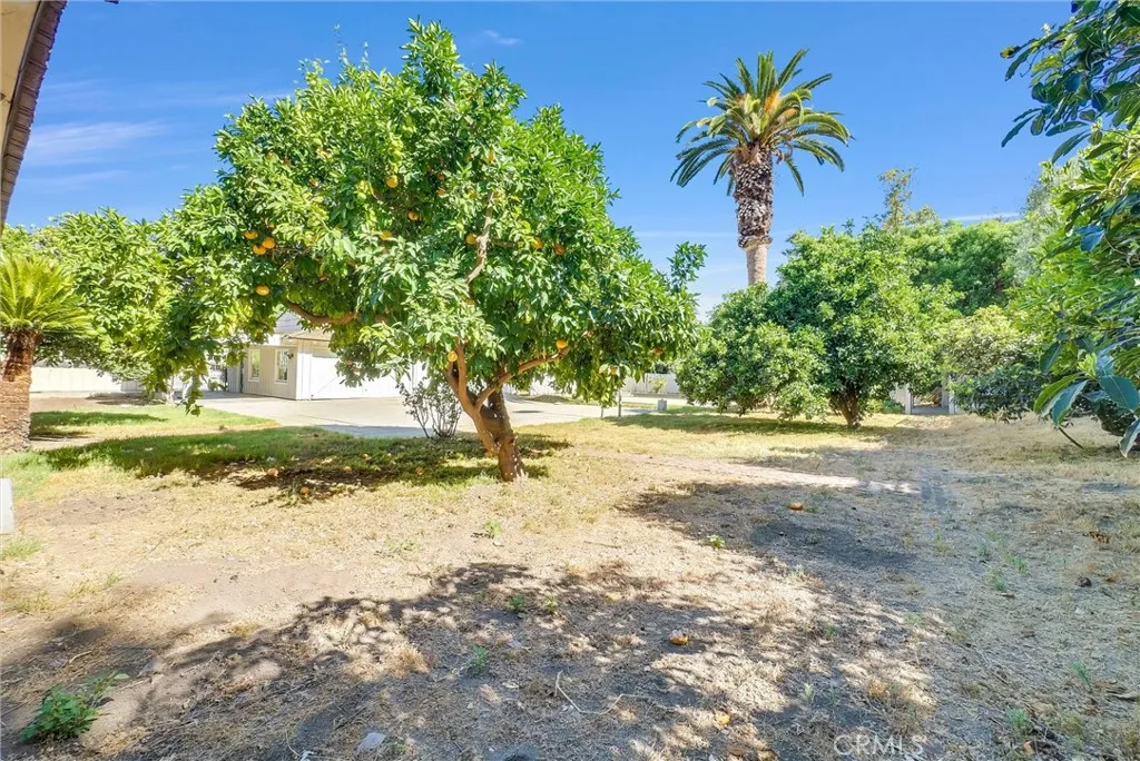 3570 Lombardy Road, Pasadena, California 91107 home-pic-40