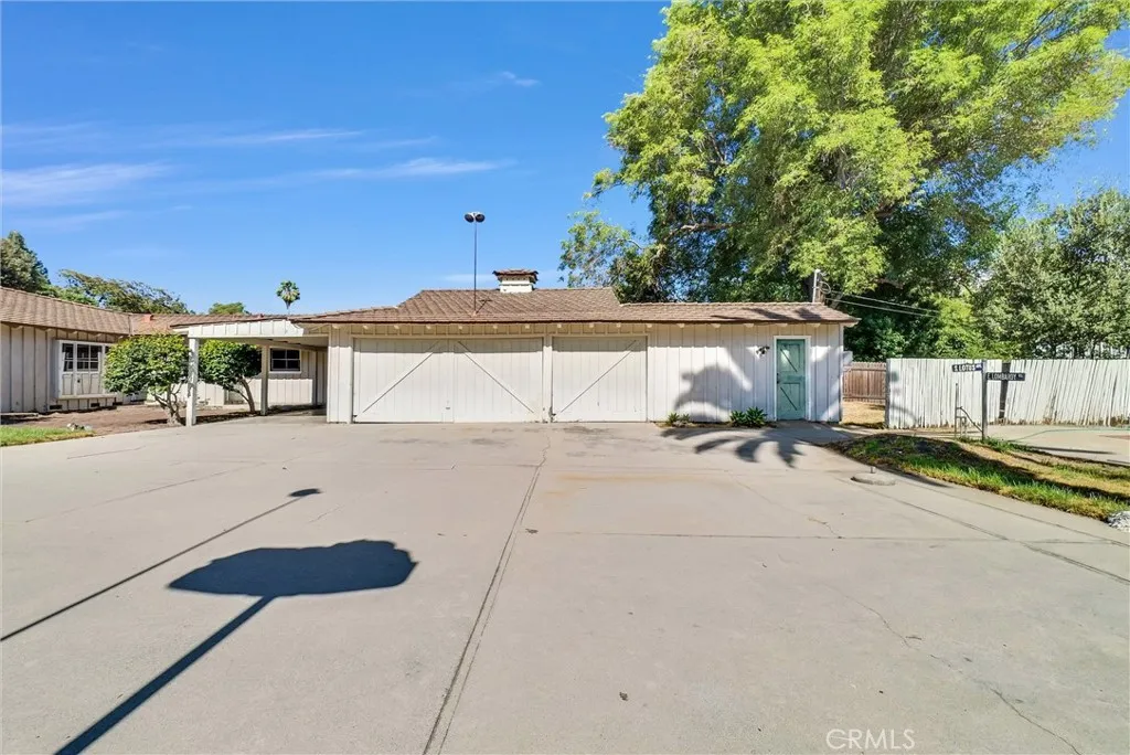 3570 Lombardy Road, Pasadena, California 91107 home-pic-27