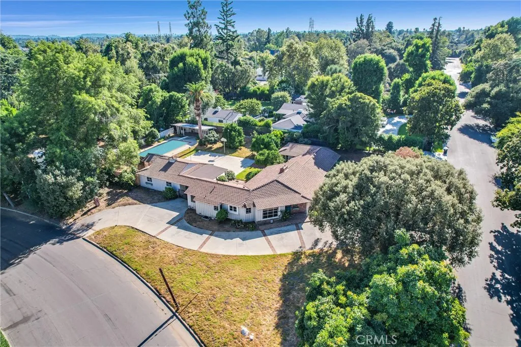 3570 Lombardy Road, Pasadena, California 91107 home-pic-1
