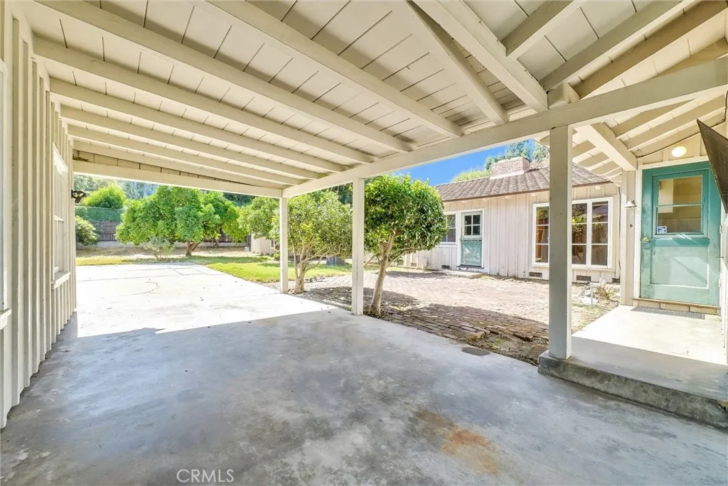 3570 Lombardy Road, Pasadena, California 91107 home-pic-24