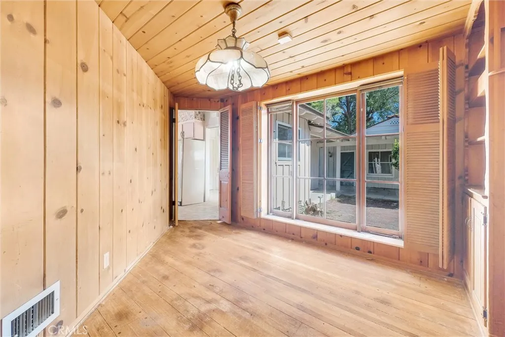 3570 Lombardy Road, Pasadena, California 91107 home-pic-14