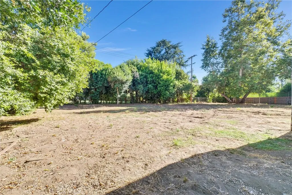 3570 Lombardy Road, Pasadena, California 91107 home-pic-42