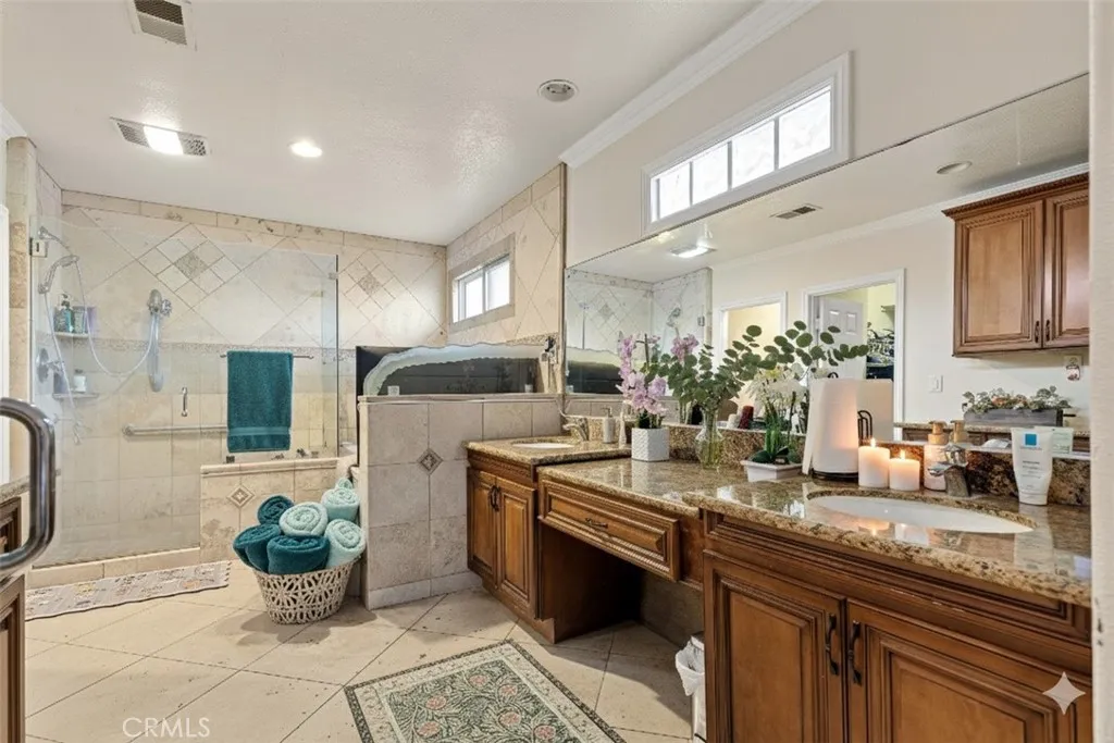 18202 Beach Boulevard, Huntington Beach, California 92648 home-pic-14