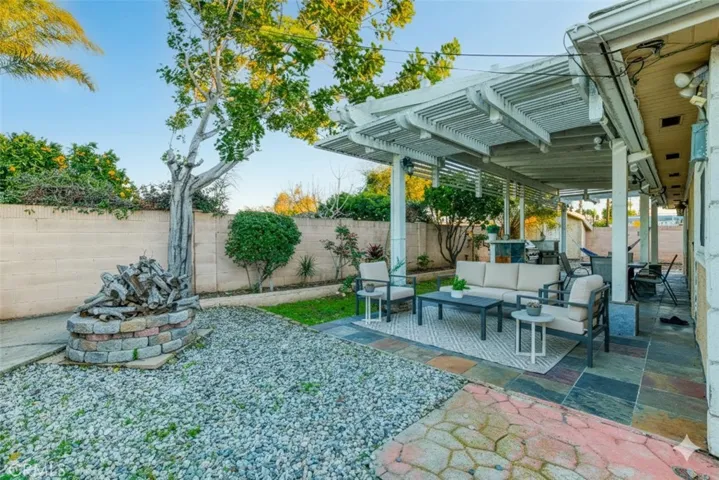 Some virtual​​‌​​​​‌​​‌‌​​‌​​​‌‌​​​‌​​‌‌​​‌‌​​‌‌​​​​ staging