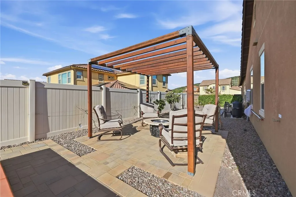 35421 Birchbrook, Winchester, California 92596 home-pic-40