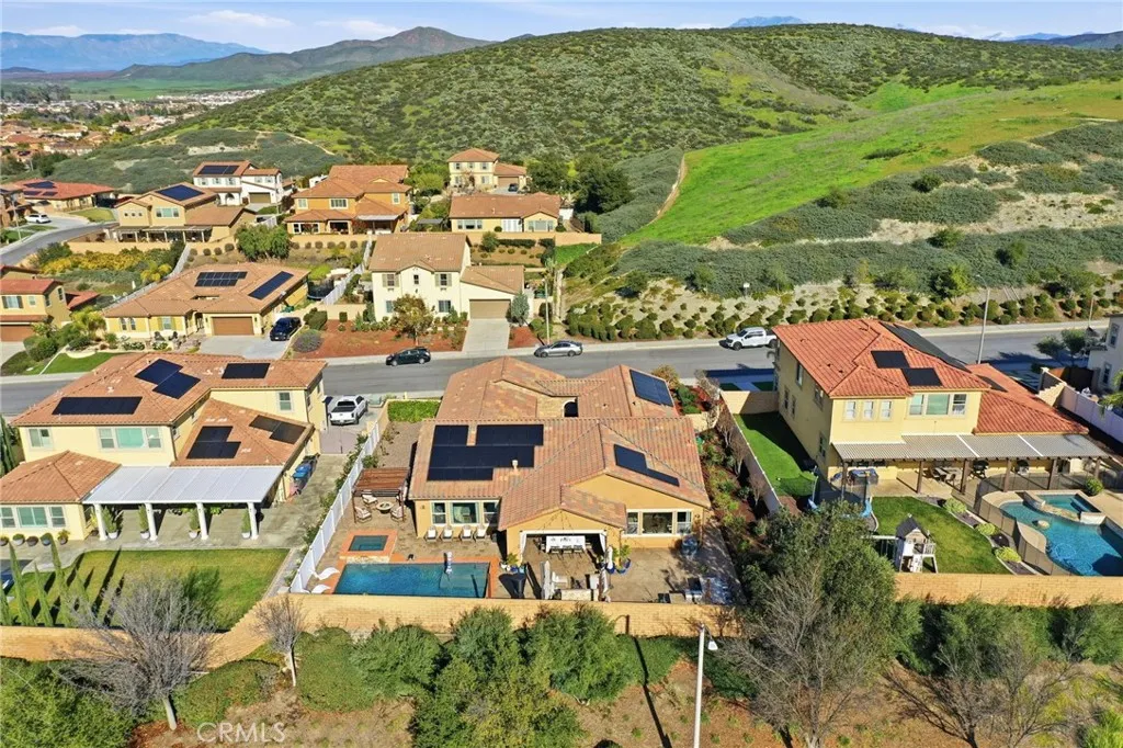 35421 Birchbrook, Winchester, California 92596 home-pic-44