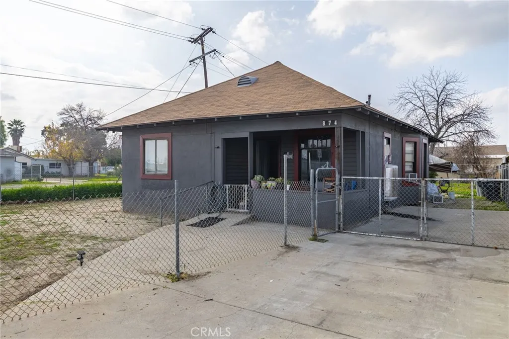 874 S State, San Jacinto, California 92583 home-pic-1