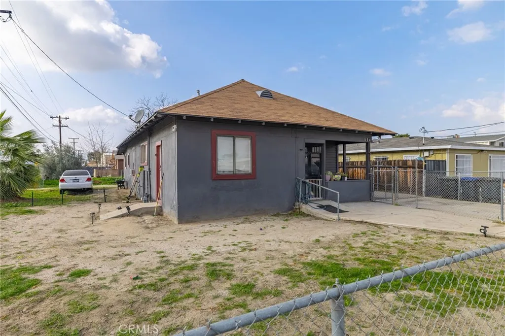 874 S State, San Jacinto, California 92583 home-pic-3