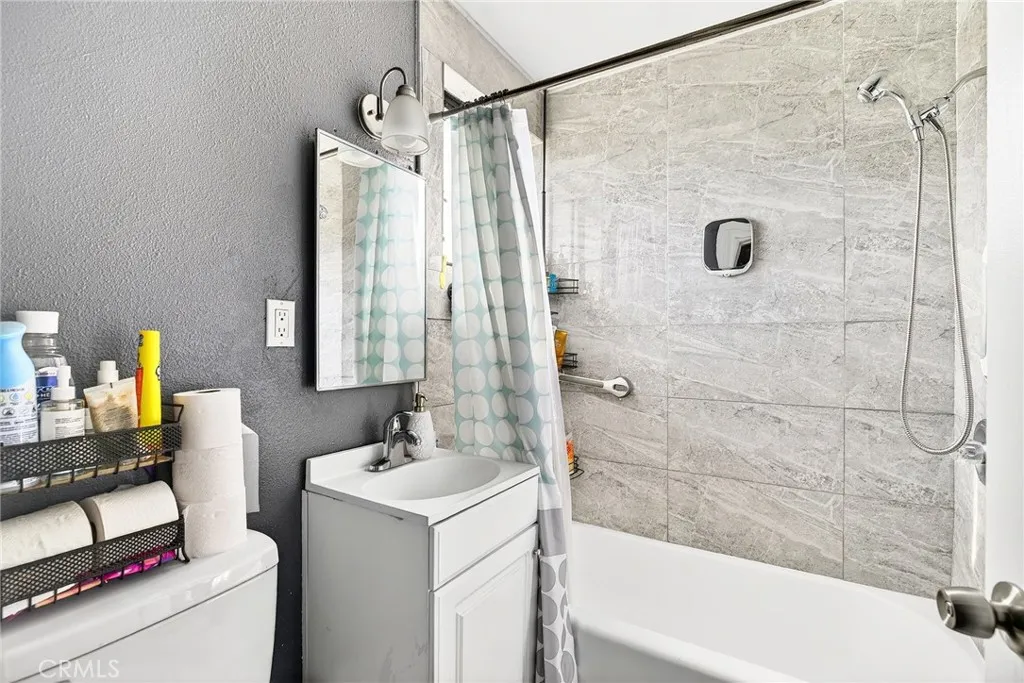 874 S State, San Jacinto, California 92583 home-pic-11