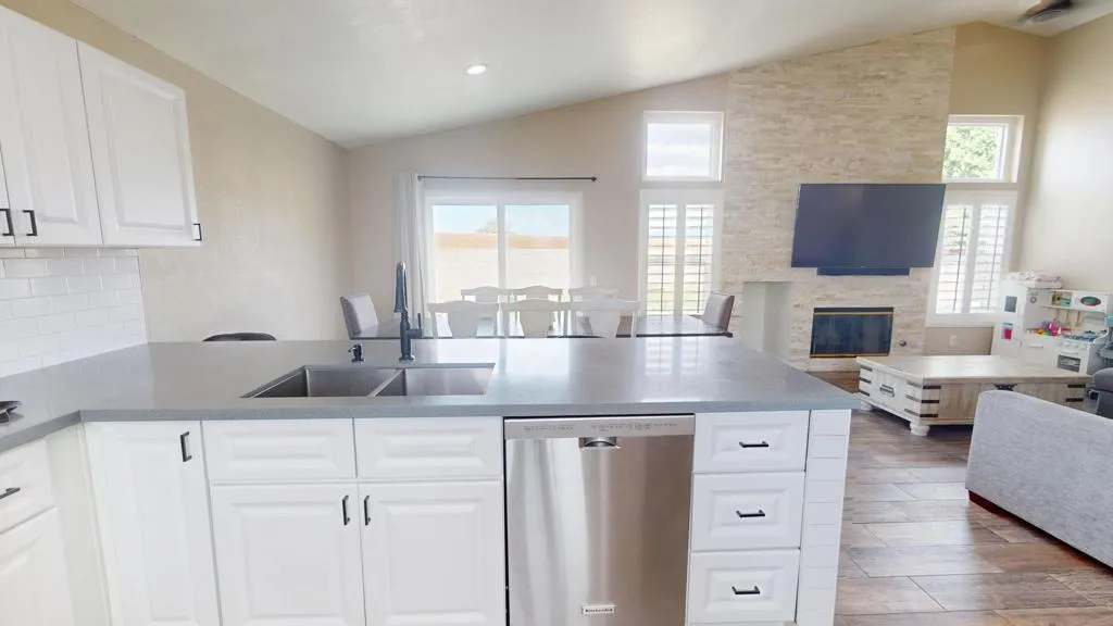 80318 Windsong Way, Indio, California 92201 home-pic-7
