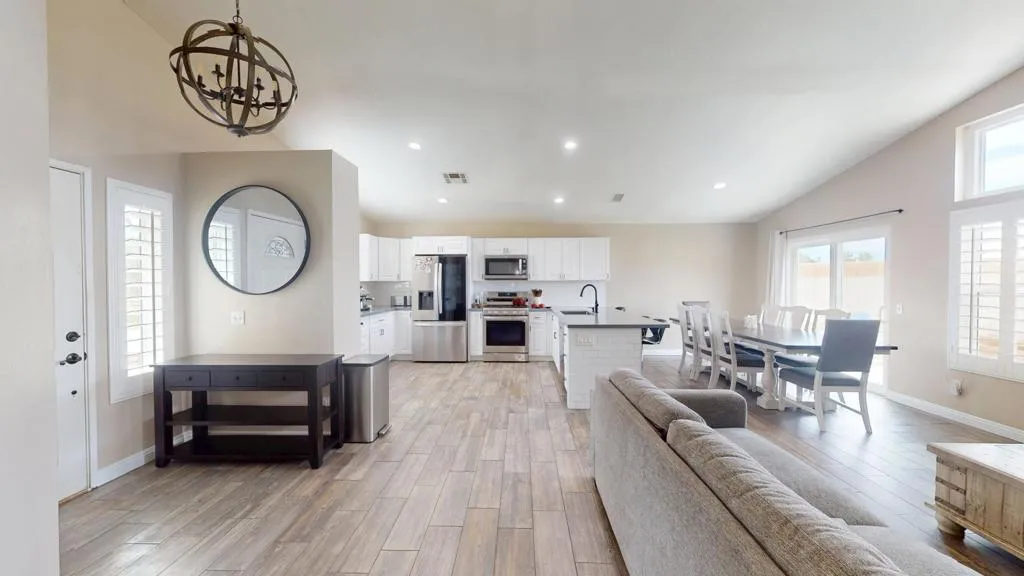 80318 Windsong Way, Indio, California 92201 home-pic-11