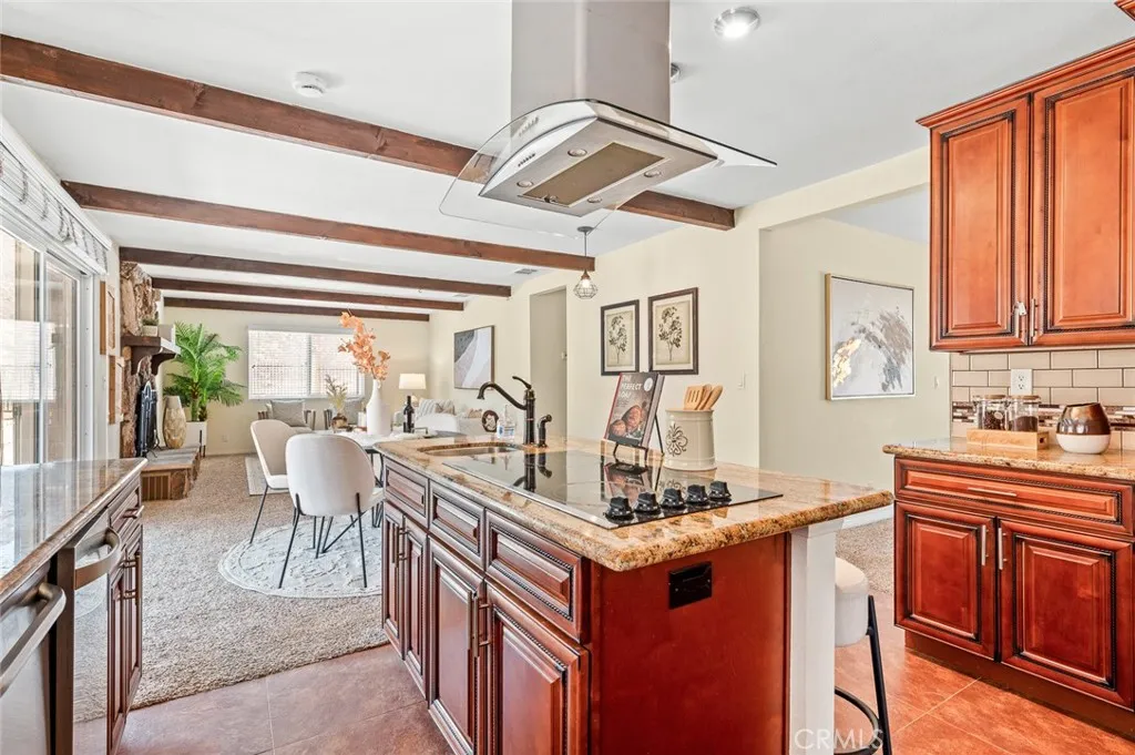 11425 Tiffany Lane, Moreno Valley, California 92557 home-pic-22