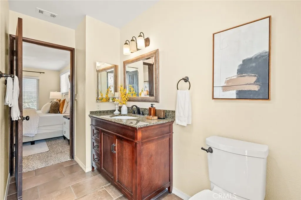 11425 Tiffany Lane, Moreno Valley, California 92557 home-pic-32