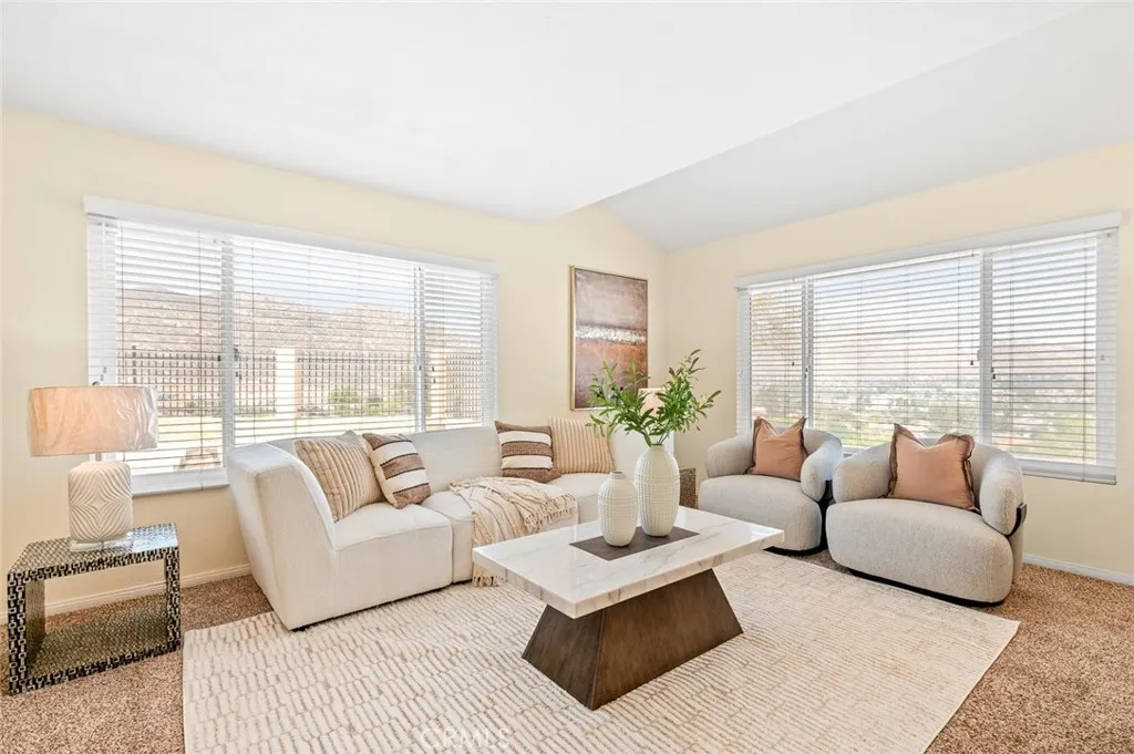 11425 Tiffany Lane, Moreno Valley, California 92557 home-pic-8