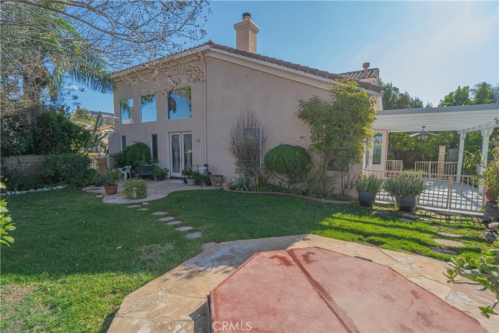 22440 Skylake Place, Saugus, California 91390 home-pic-36