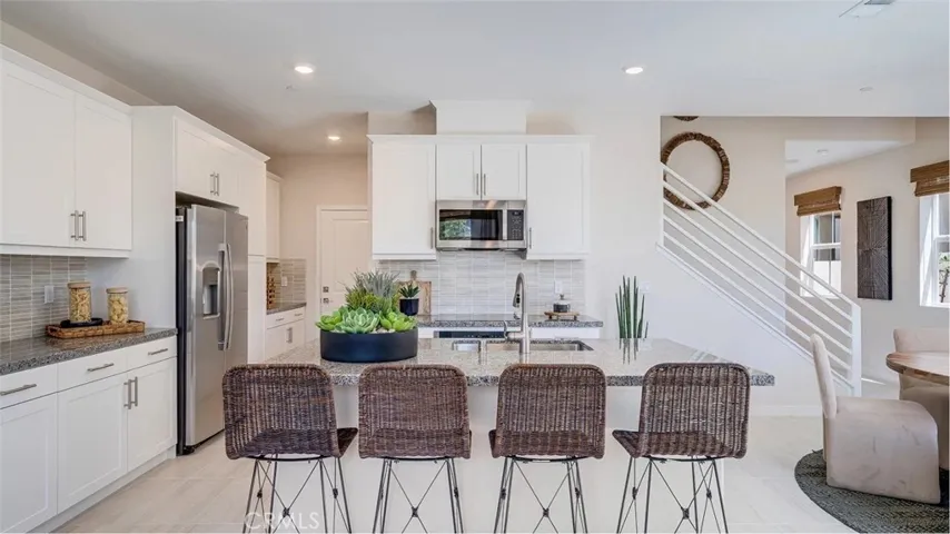 Residence 2 Model - not homesite