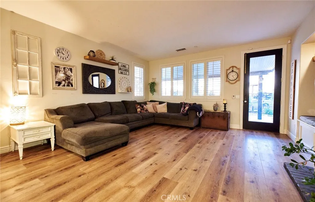 3070 Crestview Drive, Norco, California 92860 home-pic-38