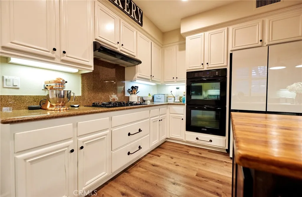 3070 Crestview Drive, Norco, California 92860 home-pic-51