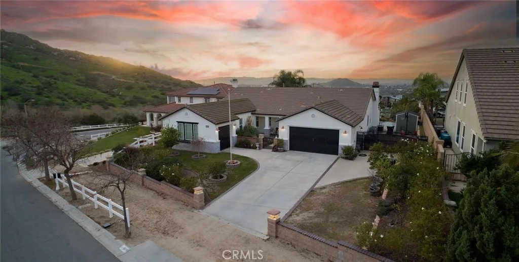 3070 Crestview Drive, Norco, California 92860 home-pic-5