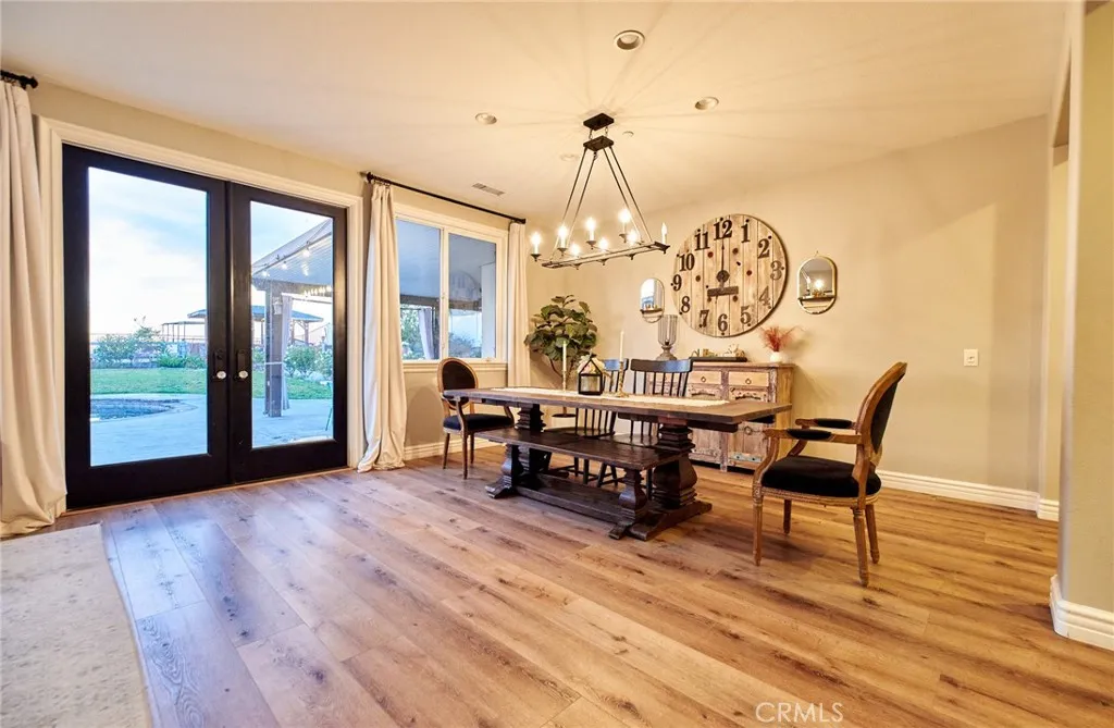 3070 Crestview Drive, Norco, California 92860 home-pic-44