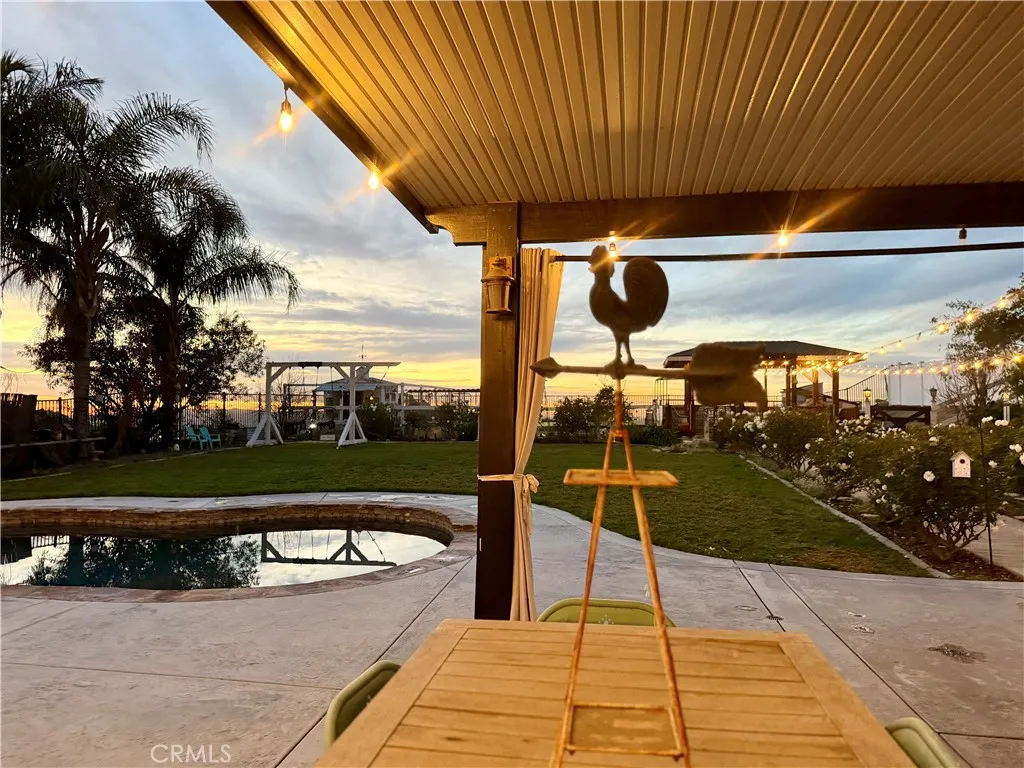 3070 Crestview Drive, Norco, California 92860 home-pic-57