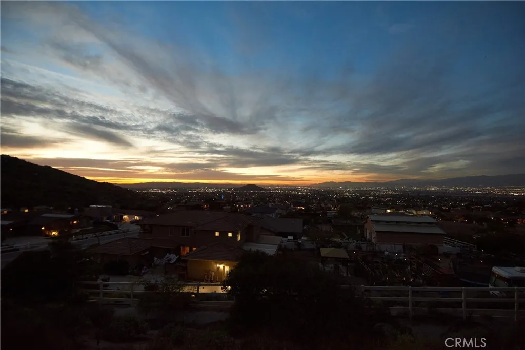 3070 Crestview Drive, Norco, California 92860 home-pic-23