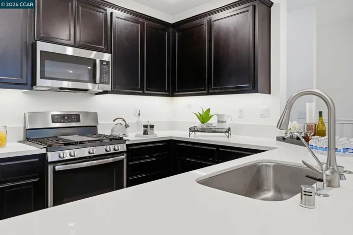 5862 Cadence Ave, Dublin, California 94568