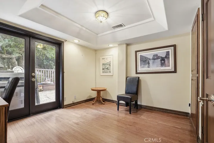 24300 Sylvan Glen, Calabasas, California 91302
